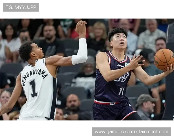 马刺深挖文班亚马三分潜能如何重塑空间体系并放大防守牵制价值